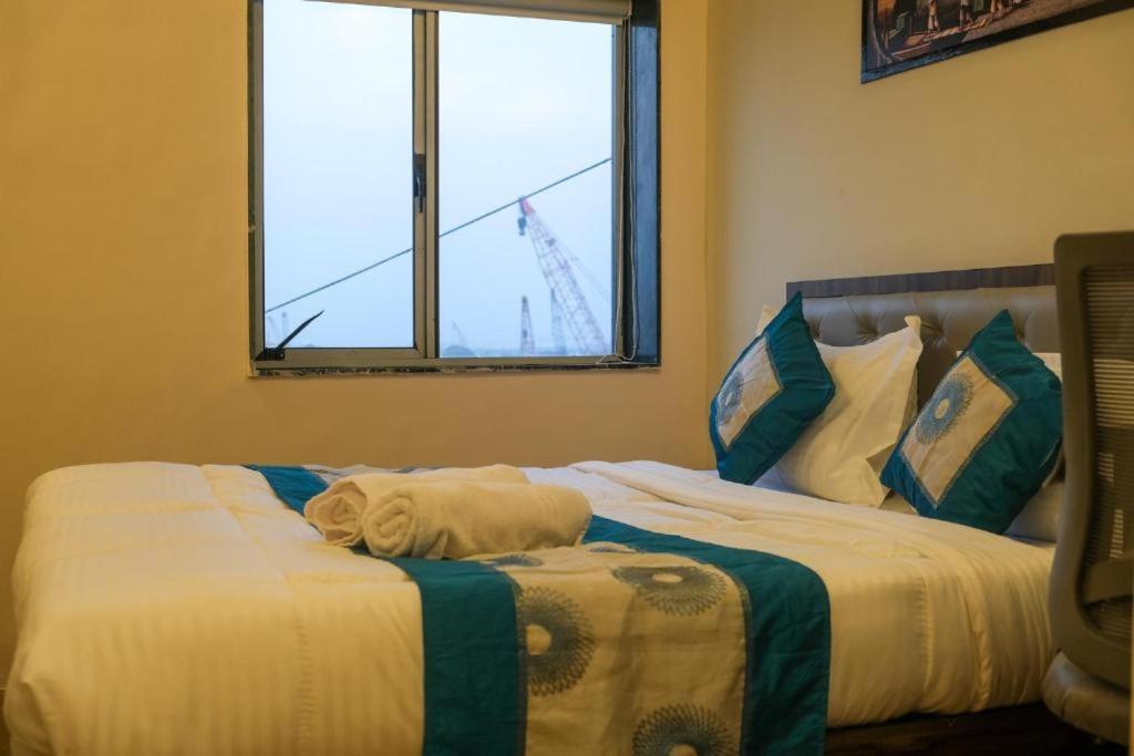 Hotel Vrc Мумбай Екстериор снимка
